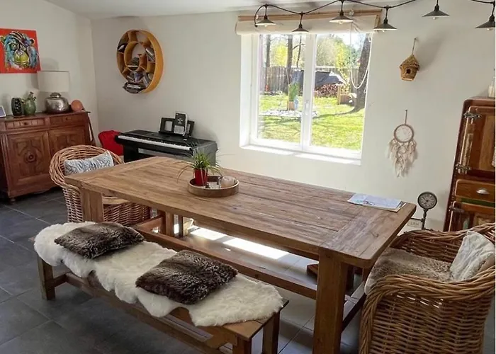 House De La Canopee, Swimming Pool, Lake, Forest, Large Garden And Wifi * 우르탱