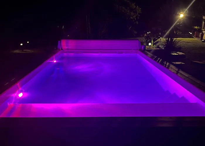 펜션 House De La Canopee, Swimming Pool, Lake, Forest, Large Garden And Wifi *