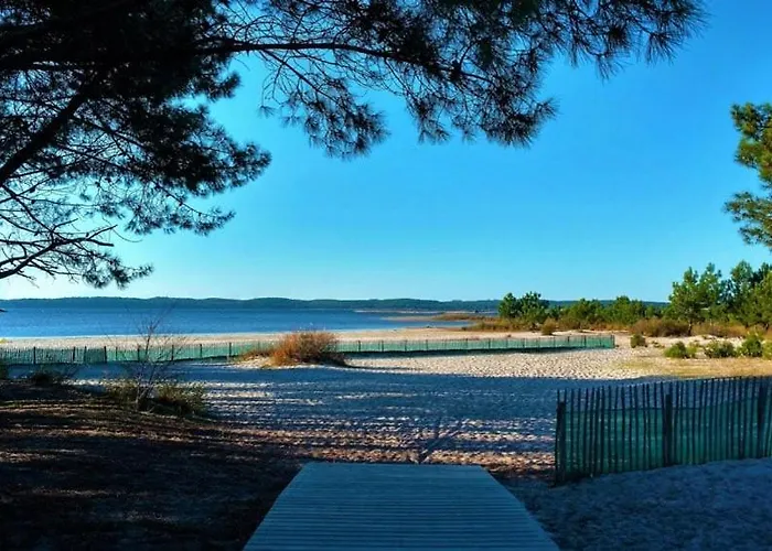 펜션 House De La Canopee, Swimming Pool, Lake, Forest, Large Garden And Wifi